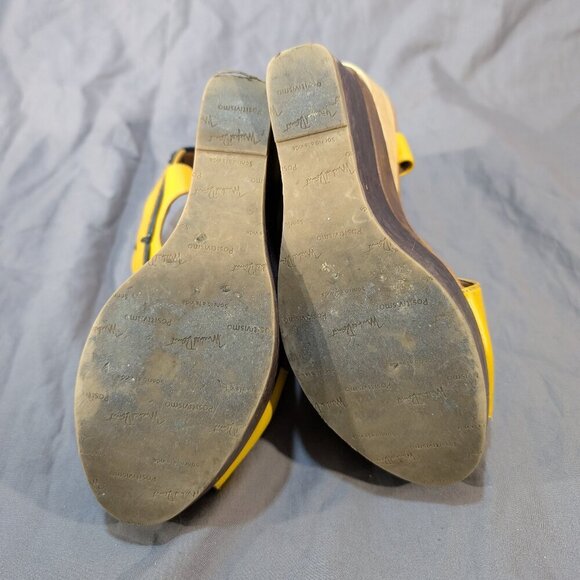 Michael Domit Yellow Leather Wood Platform Wedge Sandals - Picture 10 of 10